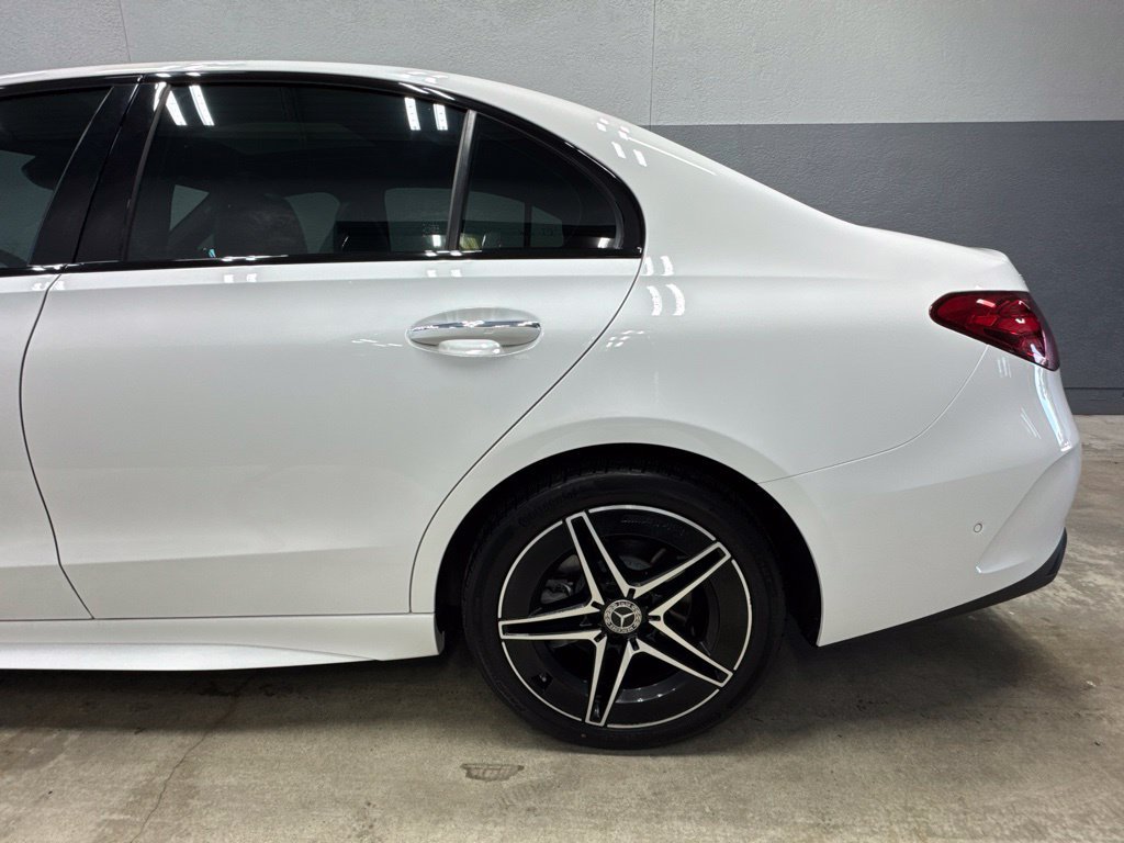 Used 2023 Mercedes-Benz C 300 4MATIC Sedan image 7