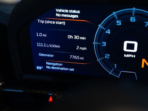 Used 2019 McLaren Senna RWD image 60