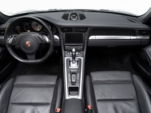 Used 2012 Porsche 911 Carrera S RWD image 2