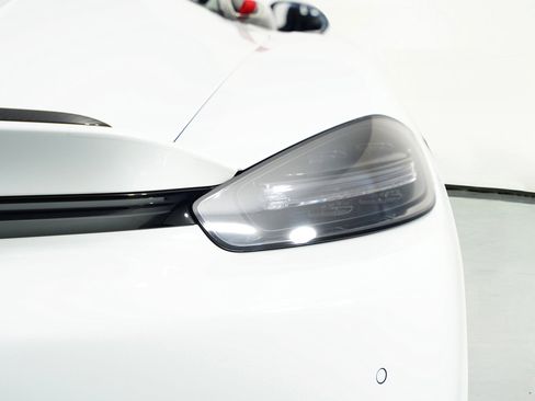 Used 2024 Porsche 718 Boxster Spyder RS w/ Weissach Package image 19