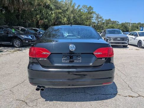 Used 2014 Volkswagen Jetta SE FWD image 4