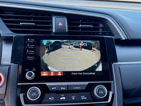 Used 2020 Honda Civic EX image 12