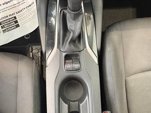 Used 2022 Toyota Corolla Cross LE w/ Moonroof Package AWD/4WD image 22