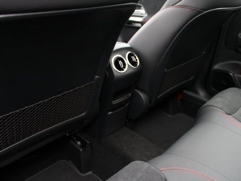 New 2024 Mercedes-Benz GLA 35 AMG 4MATIC image 20