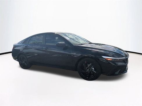 New 2026 Hyundai Elantra Sport FWD image 2