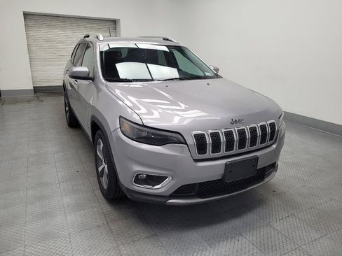 Used 2020 Jeep Cherokee Limited image 13
