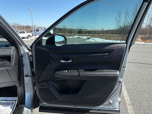 Used 2024 Honda CR-V Sport image 17