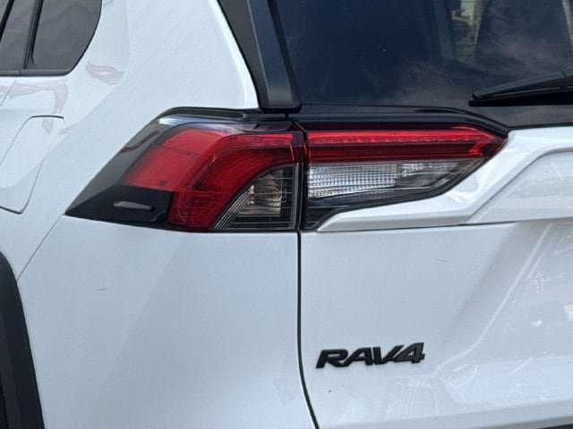 Used 2024 Toyota RAV4 Adventure AWD/4WD image 6