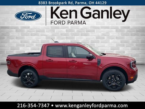 New 2025 Ford Maverick Lariat w/ Black Appearance Package image 4