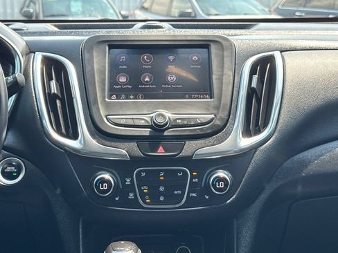 Used 2020 Chevrolet Equinox LT FWD image 18