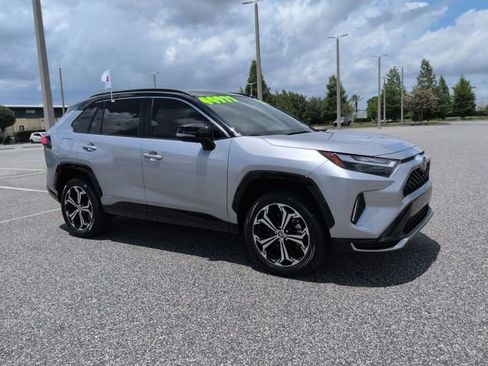 Certified 2025 Toyota RAV4 XSE AWD/4WD image 2