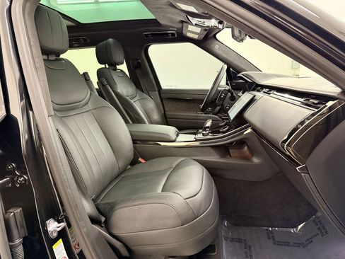 Used 2023 Land Rover Range Rover Sport First Edition AWD/4WD image 32