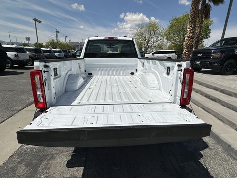 New 2026 Ford F250 XL w/ XL Chrome Package image 17