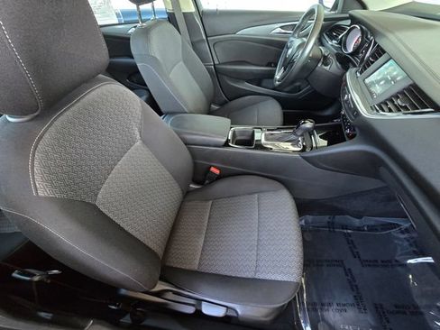 Used 2019 Buick Regal Preferred AWD/4WD image 23