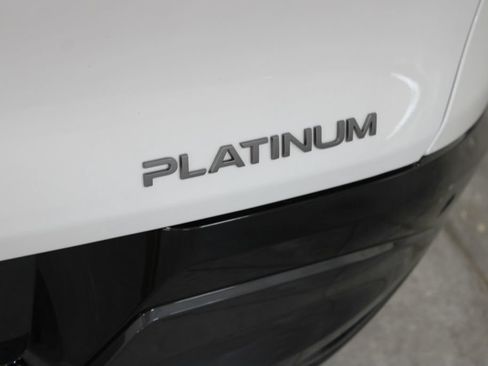 Used 2025 Nissan Murano Platinum w/ Cargo Package AWD/4WD image 22