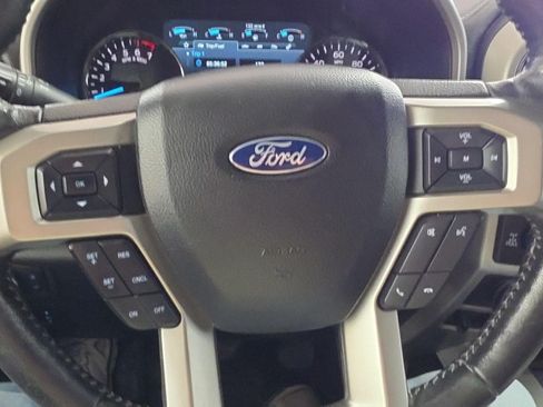 Used 2020 Ford F150 Lariat w/ Equipment Group 502A Luxury AWD/4WD image 8