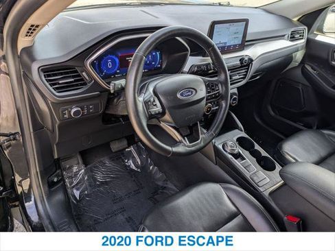 Used 2020 Ford Escape SE Sport image 14