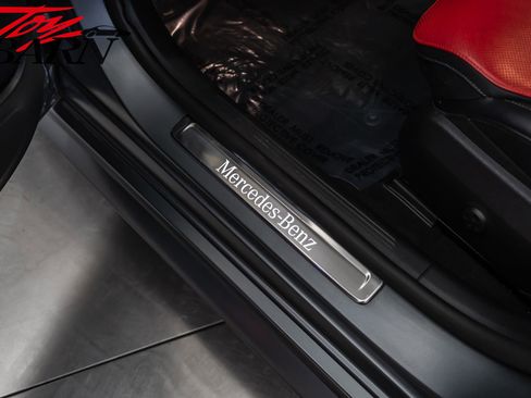 Used 2023 Mercedes-Benz C 300 4MATIC Sedan image 23