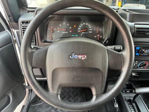 Used 2004 Jeep Wrangler 4WD w/ Dual Top Group image 17