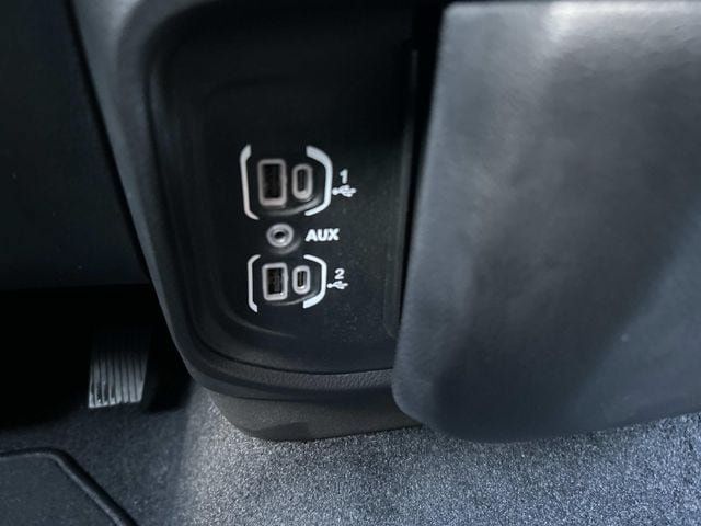 New 2026 RAM 1500 Tradesman AWD/4WD image 12
