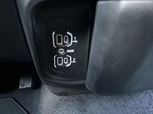 New 2026 RAM 1500 Tradesman AWD/4WD image 12