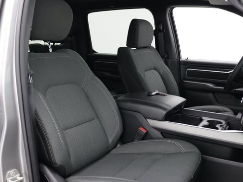 Used 2025 RAM 1500 Big Horn RWD image 41