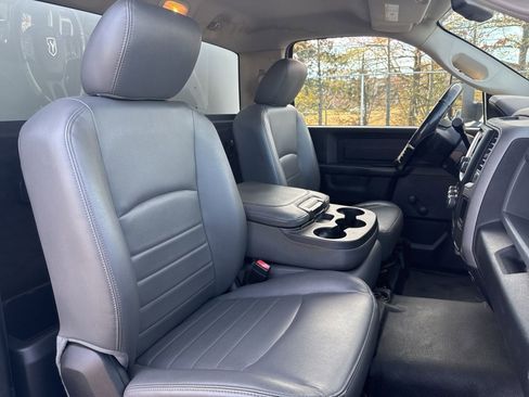 Used 2016 RAM 3500 Tradesman image 16