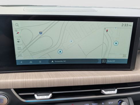 Certified 2025 Hyundai Sonata Limited image 17