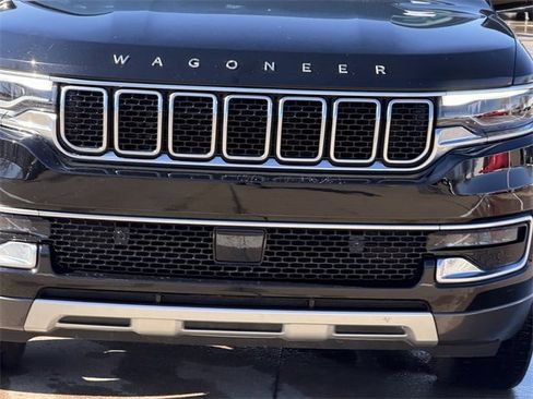 Used 2022 Jeep Wagoneer Series II image 8