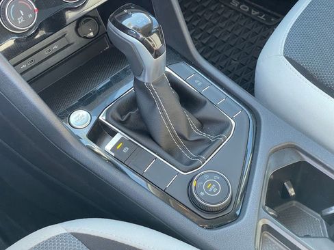 Certified 2025 Volkswagen Taos S image 23