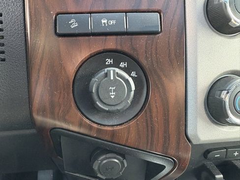 Used 2013 Ford F350 Lariat w/ Lariat Ultimate Pkg image 19