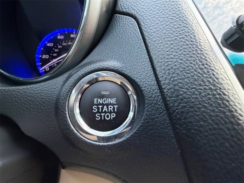 Used 2019 Subaru Outback 2.5i Limited image 24