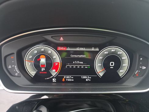 Used 2023 Audi S8 AWD/4WD image 12