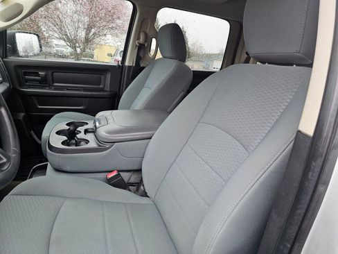 Used 2013 RAM 1500 Express image 26