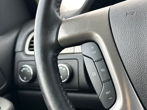 Used 2013 Chevrolet Avalanche LT w/ Suspension Package, Off-Road AWD/4WD image 32