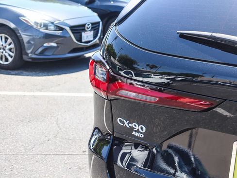 Used 2024 MAZDA CX-90 Plug-In Hybrid w/ Premium Pkg AWD/4WD image 8
