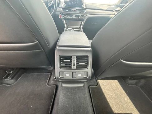Used 2021 Honda Accord EX-L image 17