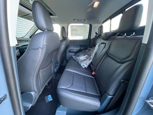 New 2026 Ford Maverick Lariat w/ Black Appearance Package AWD/4WD image 10