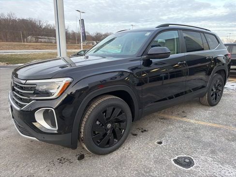 New 2026 Volkswagen Atlas SE AWD/4WD image 3