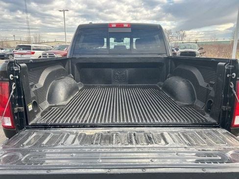 Used 2017 RAM 1500 Classic SLT w/ SLT Plus D←cor Group image 34