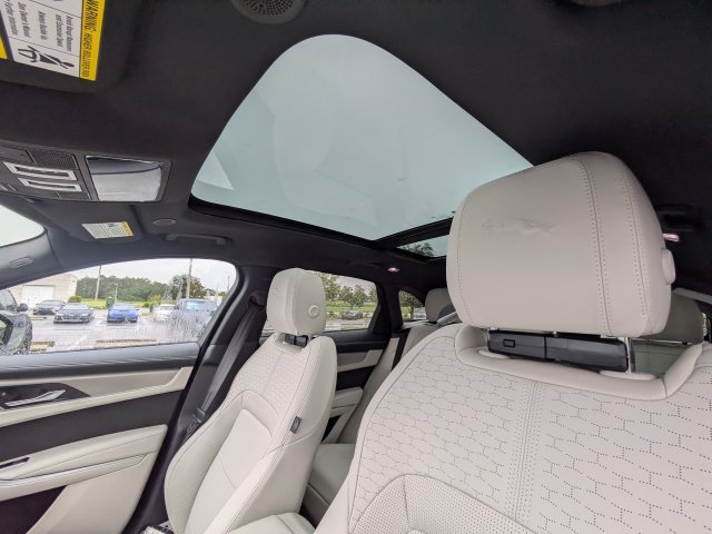 New 2026 Jaguar F-PACE R-Dynamic S AWD/4WD image 39
