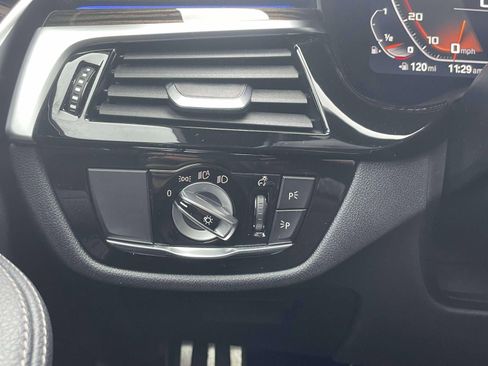 Used 2023 BMW M550i xDrive w/ Executive Package image 21