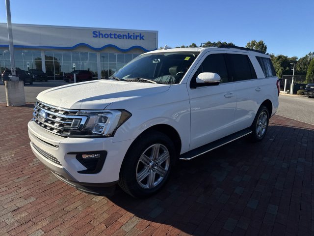 Used 2020 Ford Expedition XLT w/ Equipment Group 202A RWD image 4