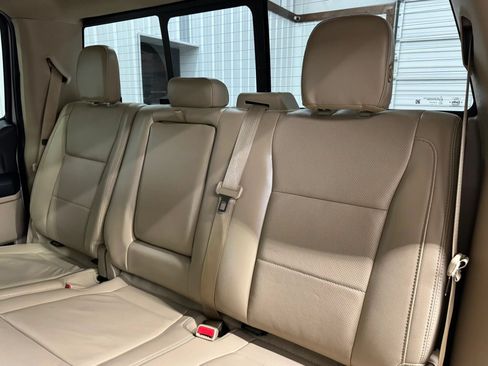 Used 2017 Ford F150 Lariat RWD image 13