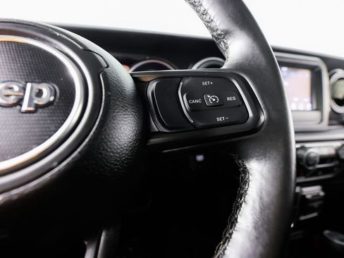 Used 2022 Jeep Wrangler Unlimited Sport image 29