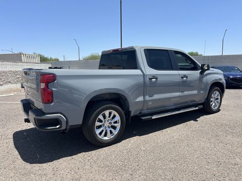 Used 2025 Chevrolet Silverado 1500 Custom RWD image 4