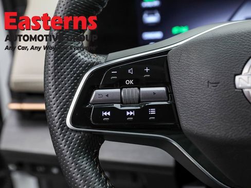 Used 2023 Nissan Ariya FWD image 15