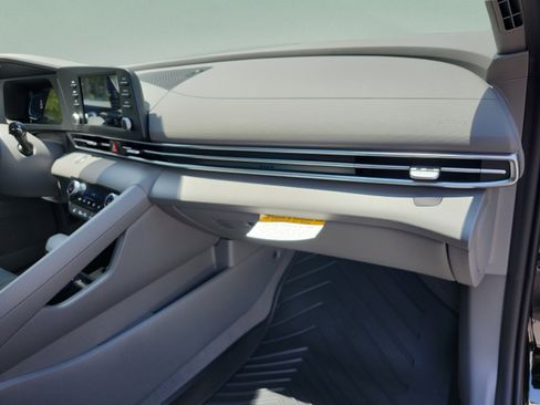 New 2026 Hyundai Elantra SEL Sport Premium FWD image 19