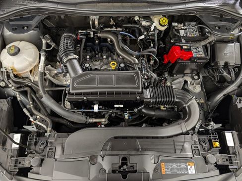 Certified 2025 Ford Escape Active FWD image 8