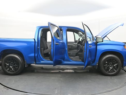 Used 2023 Chevrolet Silverado 1500 Custom image 47